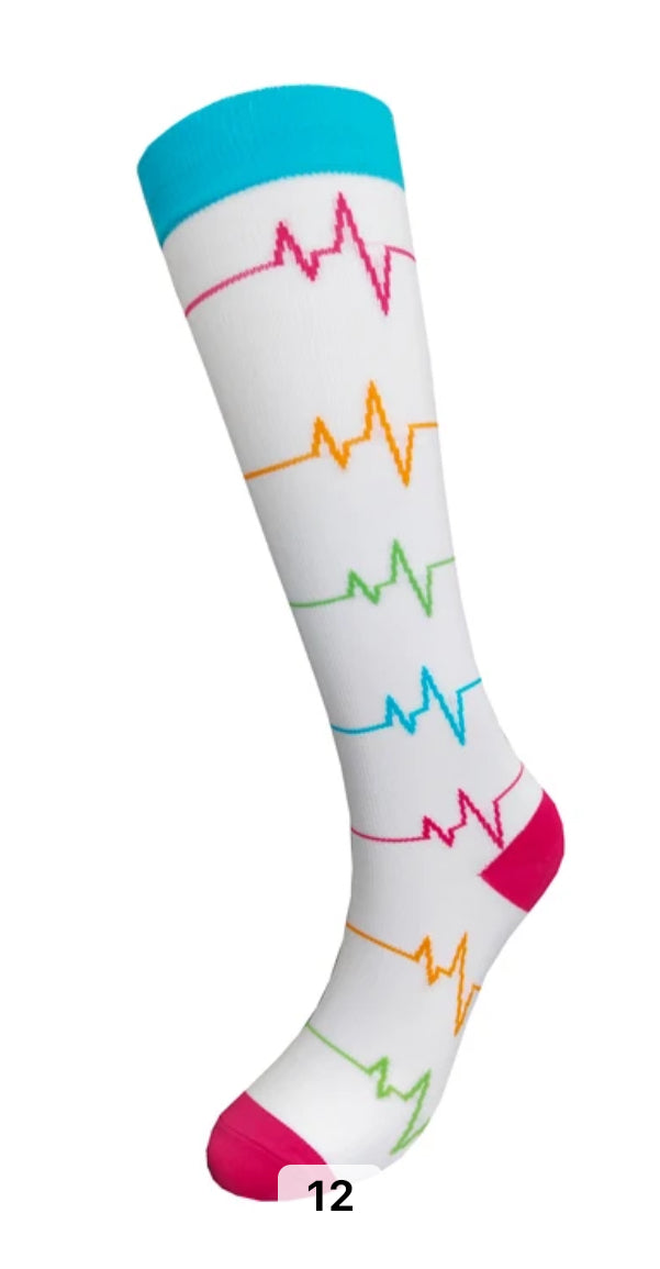 compression-sock-white-with-ekg-pulse-contours