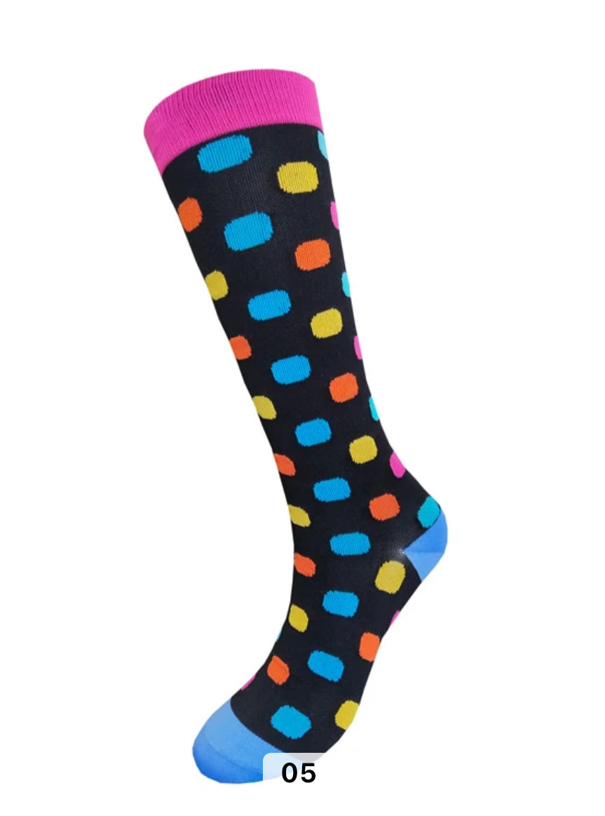 compression-sock-black-with-polka dots