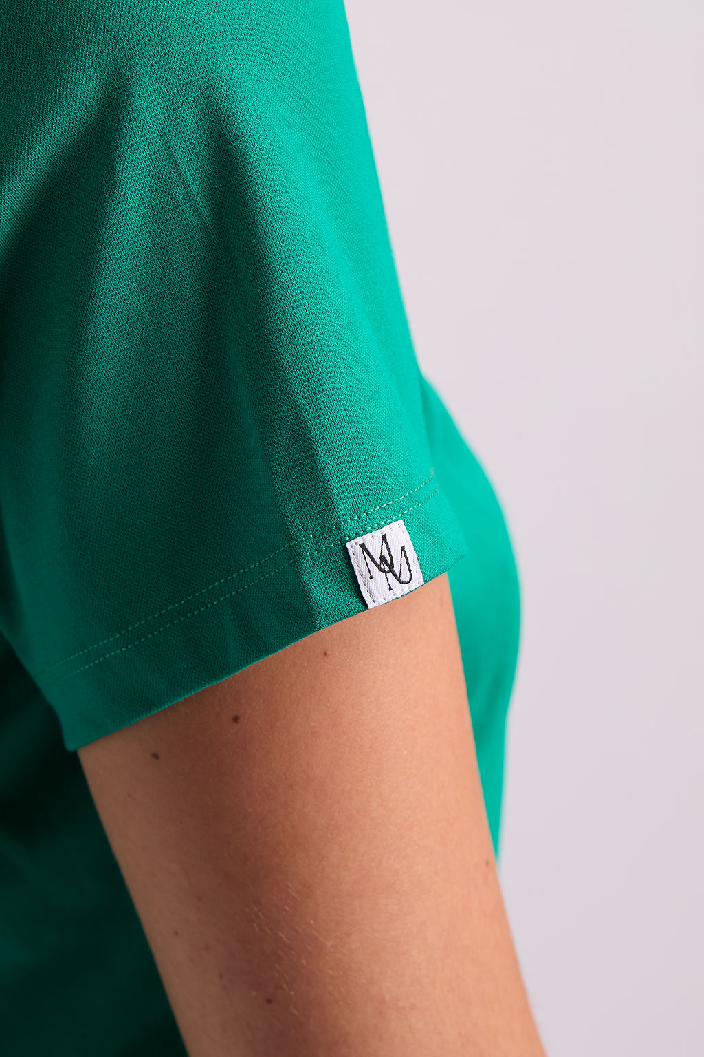 Mary J Two Pocket Scrub Top