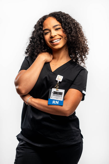 Mary J One Pocket Scrub Top