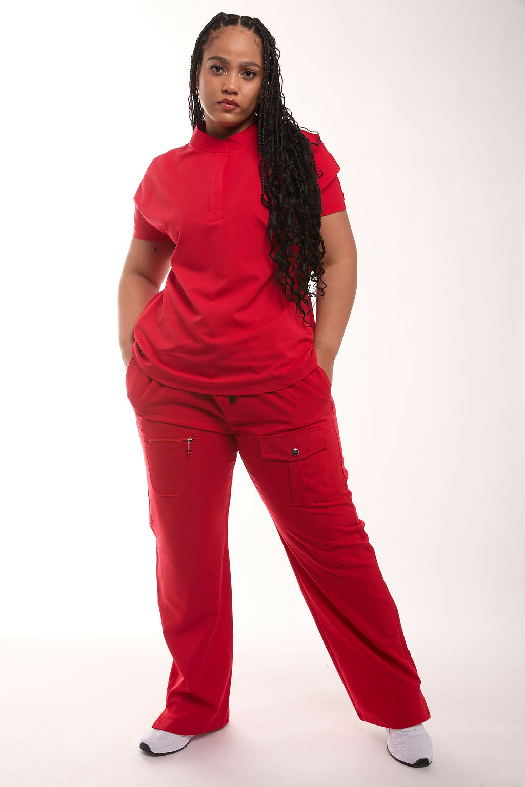 Pantalon cargo bleu marine à six poches pour femmes